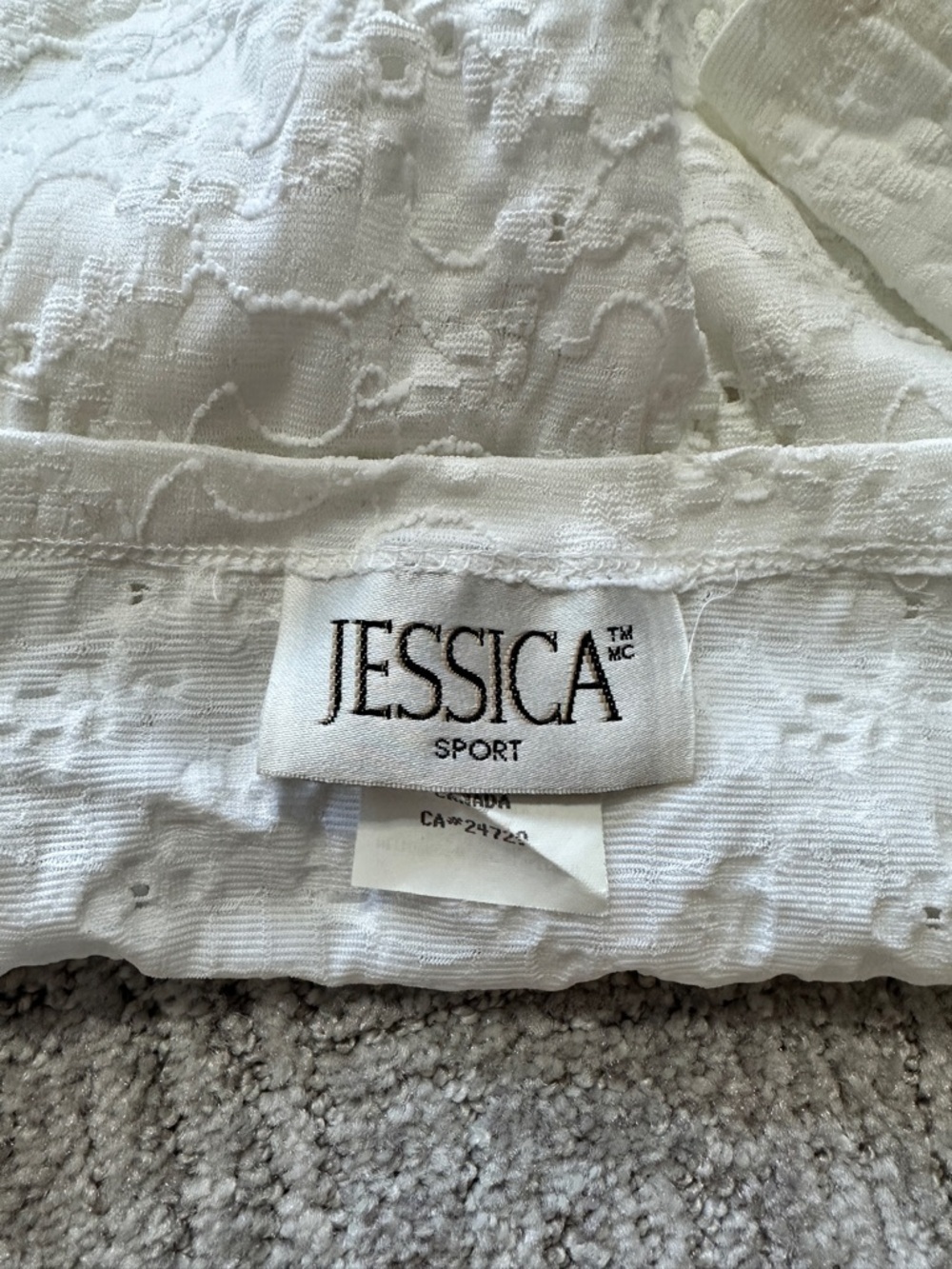 Jessica Sport Lace Halter Crop Top – Made in Canada (Tagged 16, Fits S/M) - Picture 6 of 8